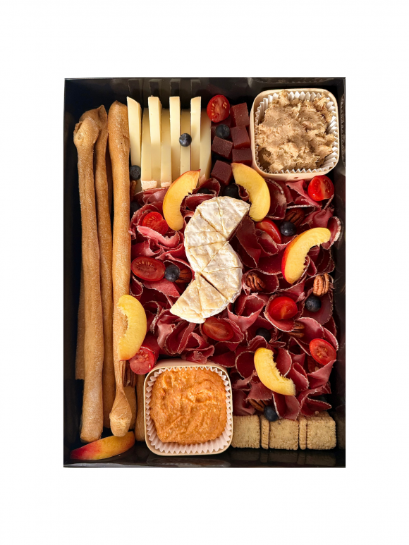 Plateau apéro livré à Paris avec fromage, charcuterie et vin